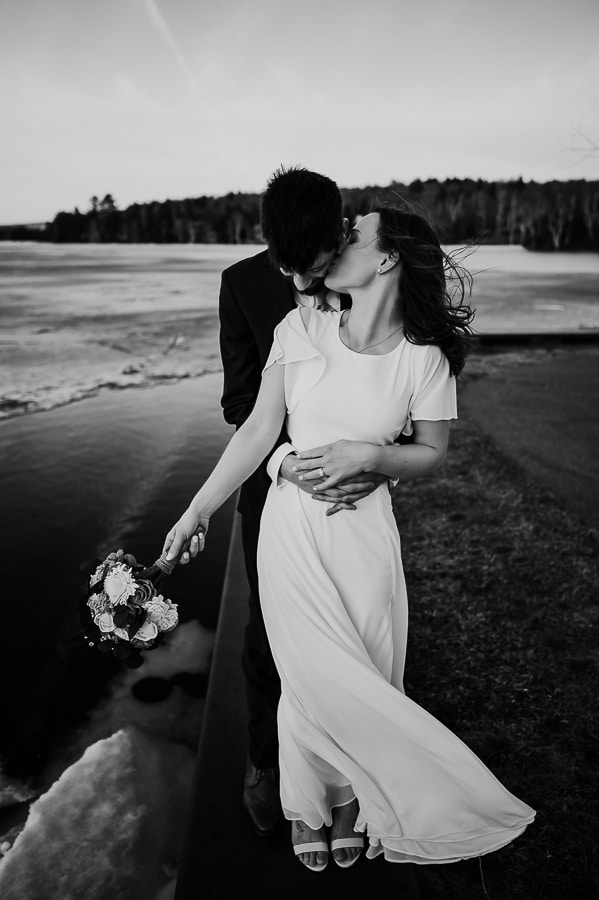 Bride and groom at moosehead lake